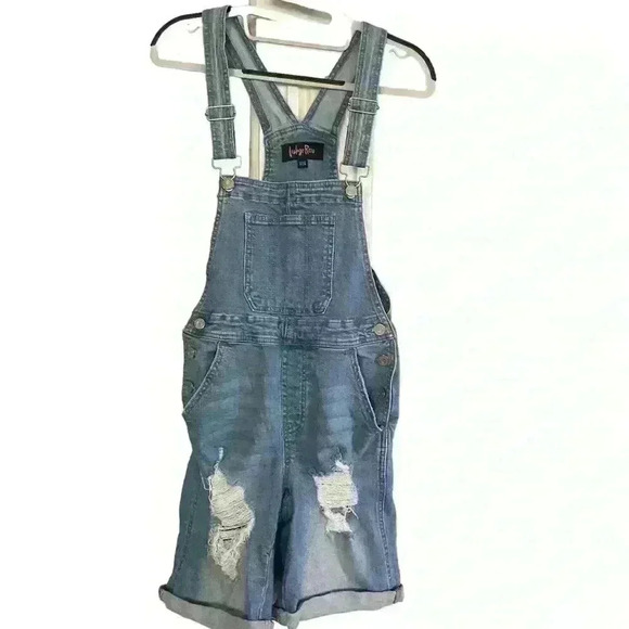 Indigo Rein Distressed Denim Jumper
Shortalls Overalls Shorts Size 1 (24) Casual - Picture 6 of 7